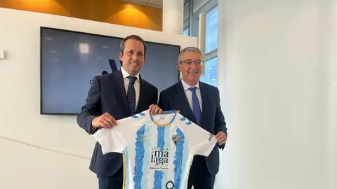 Así es la camiseta del Málaga para esta temporada 2024-2025 Así es la camiseta del Málaga para esta temporada 2024-2025