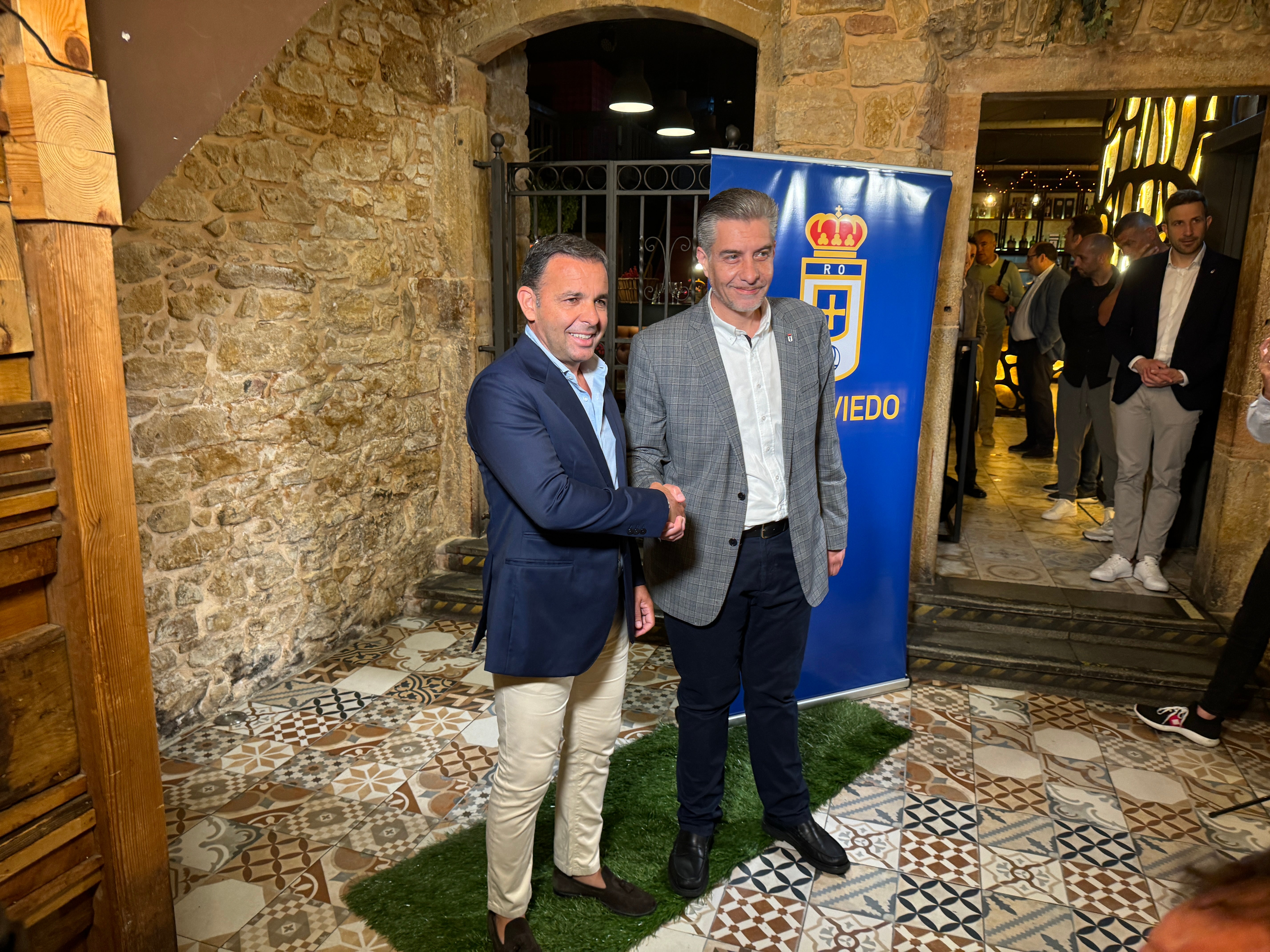 Calleja: “Santi Cazorla ha sido clave en mi fichaje” Calleja: “Santi Cazorla ha sido clave en mi fichaje”