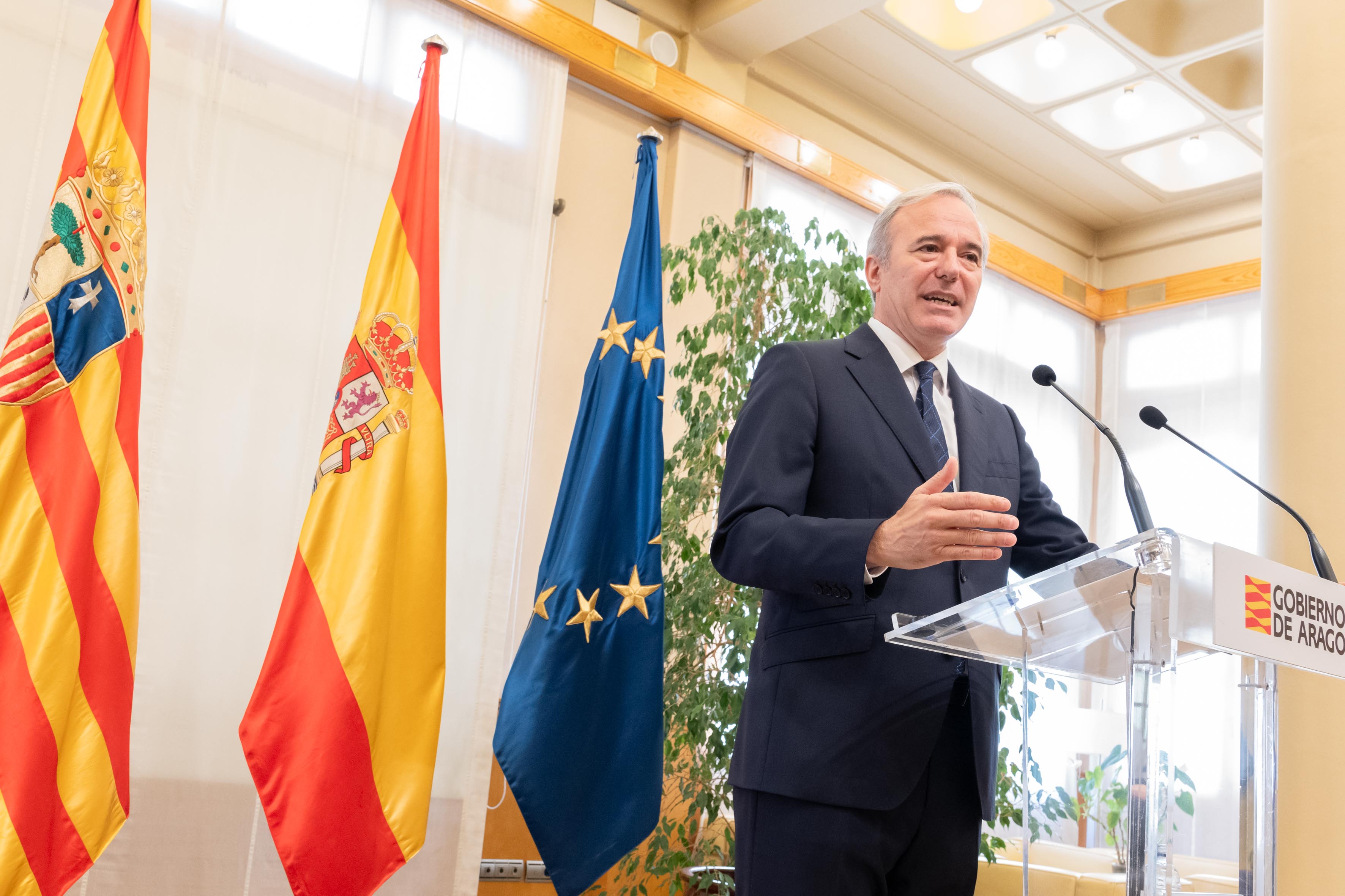 Azcón reestructura el Gobierno de Aragón con Javier Rincón al frente de Agricultura Azcón reestructura el Gobierno de Aragón con Javier Rincón al frente de Agricultura