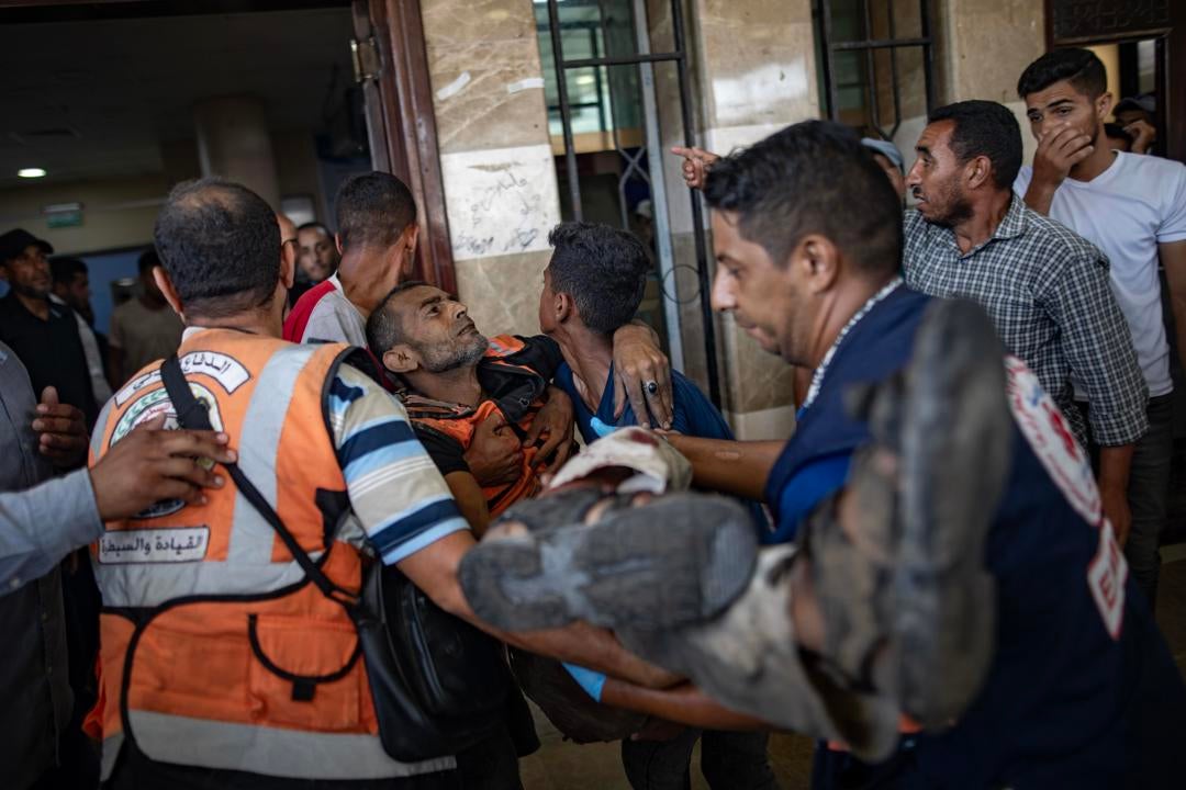 Israel ataca un campo de refugiados de Mawasi y deja al menos 71 muertos y cientos de heridos Israel ataca un campo de refugiados de Mawasi y deja al menos 71 muertos y cientos de heridos