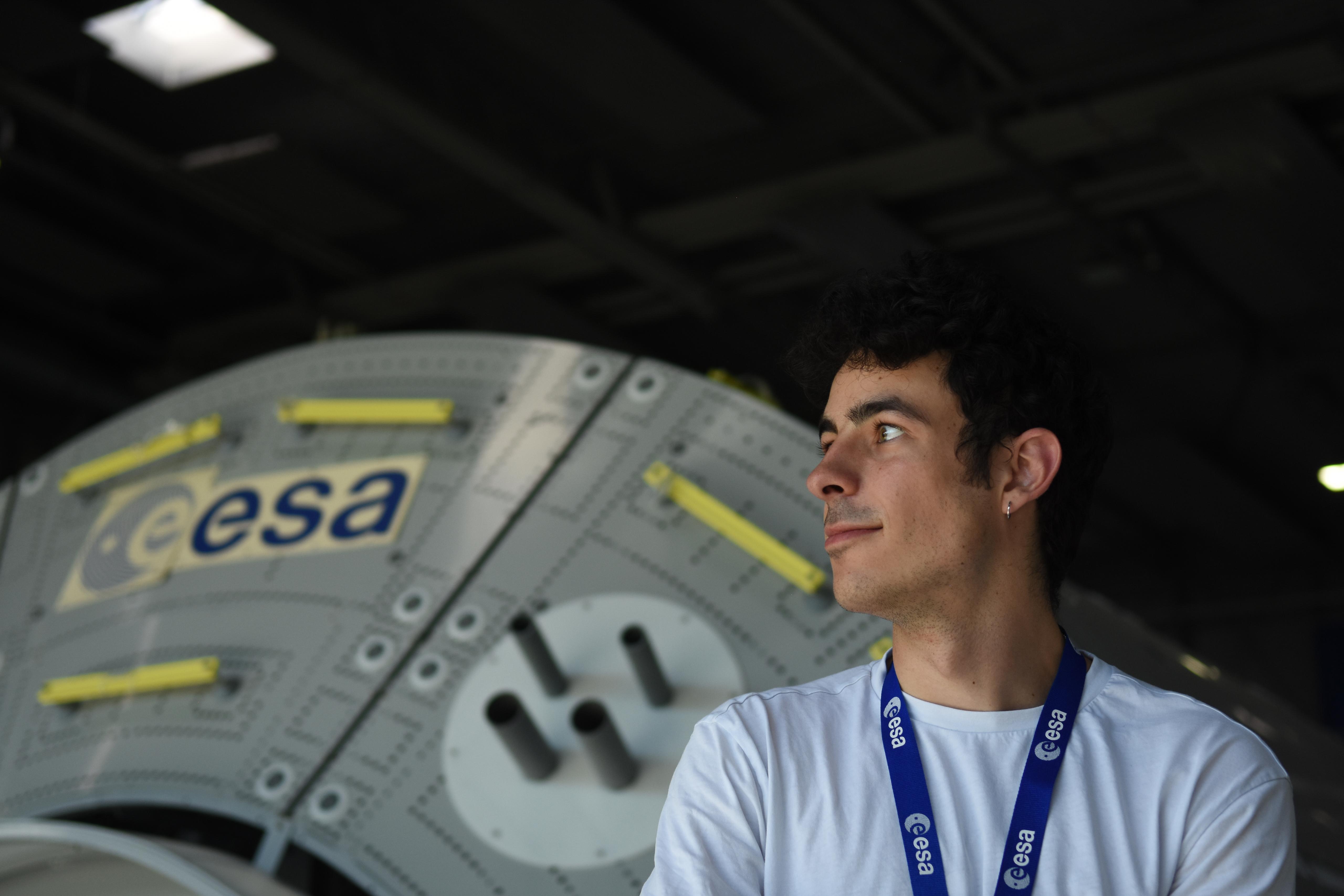 El último joven de Generación Intrépida nos demuestra que los que no superan los 25 años llegan, incluso, hasta la luna El último joven de Generación Intrépida nos demuestra que los que no superan los 25 años llegan, incluso, hasta la luna