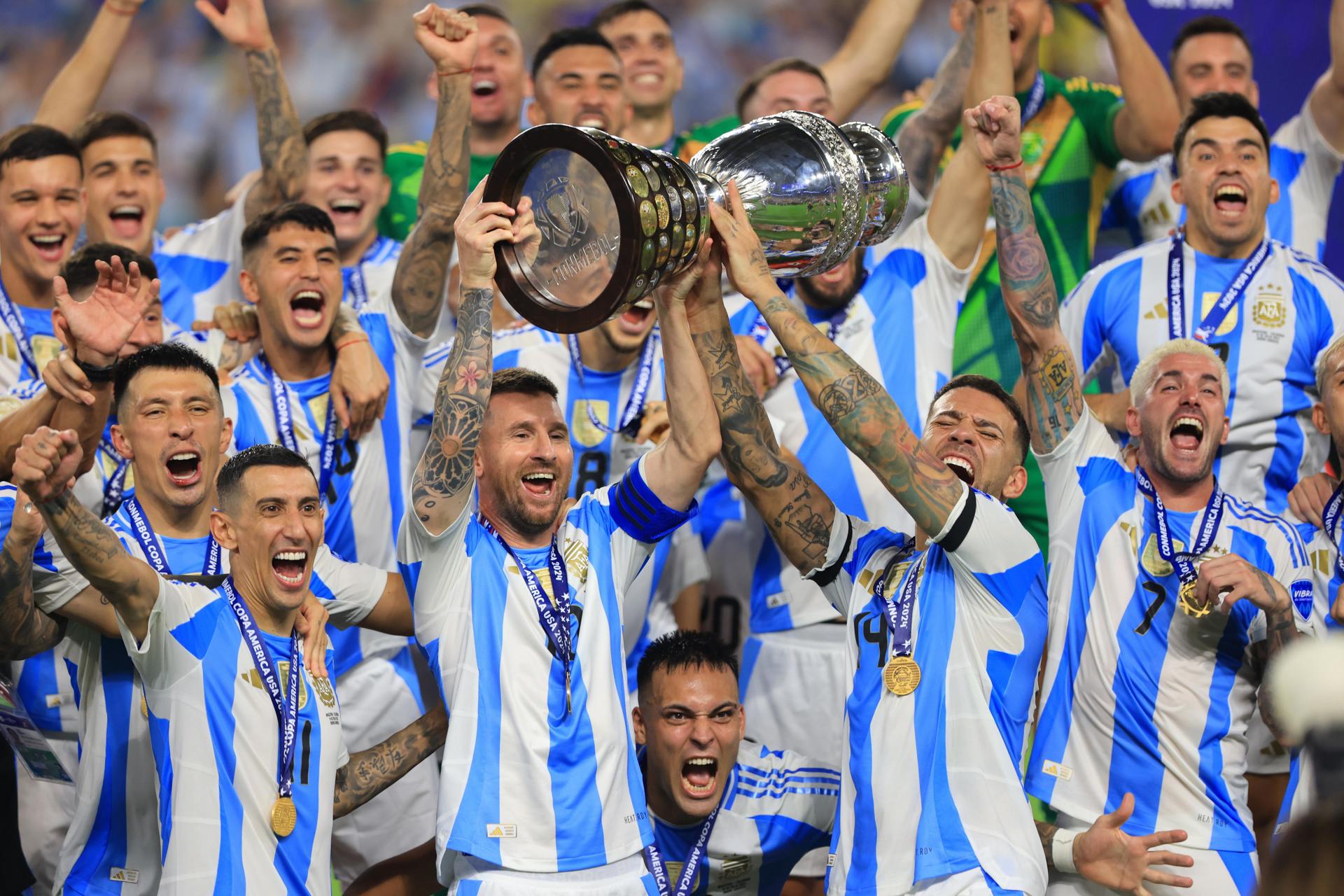Argentina suma su decimosexta Copa América y lidera el palmarés en solitario Argentina suma su decimosexta Copa América y lidera el palmarés en solitario