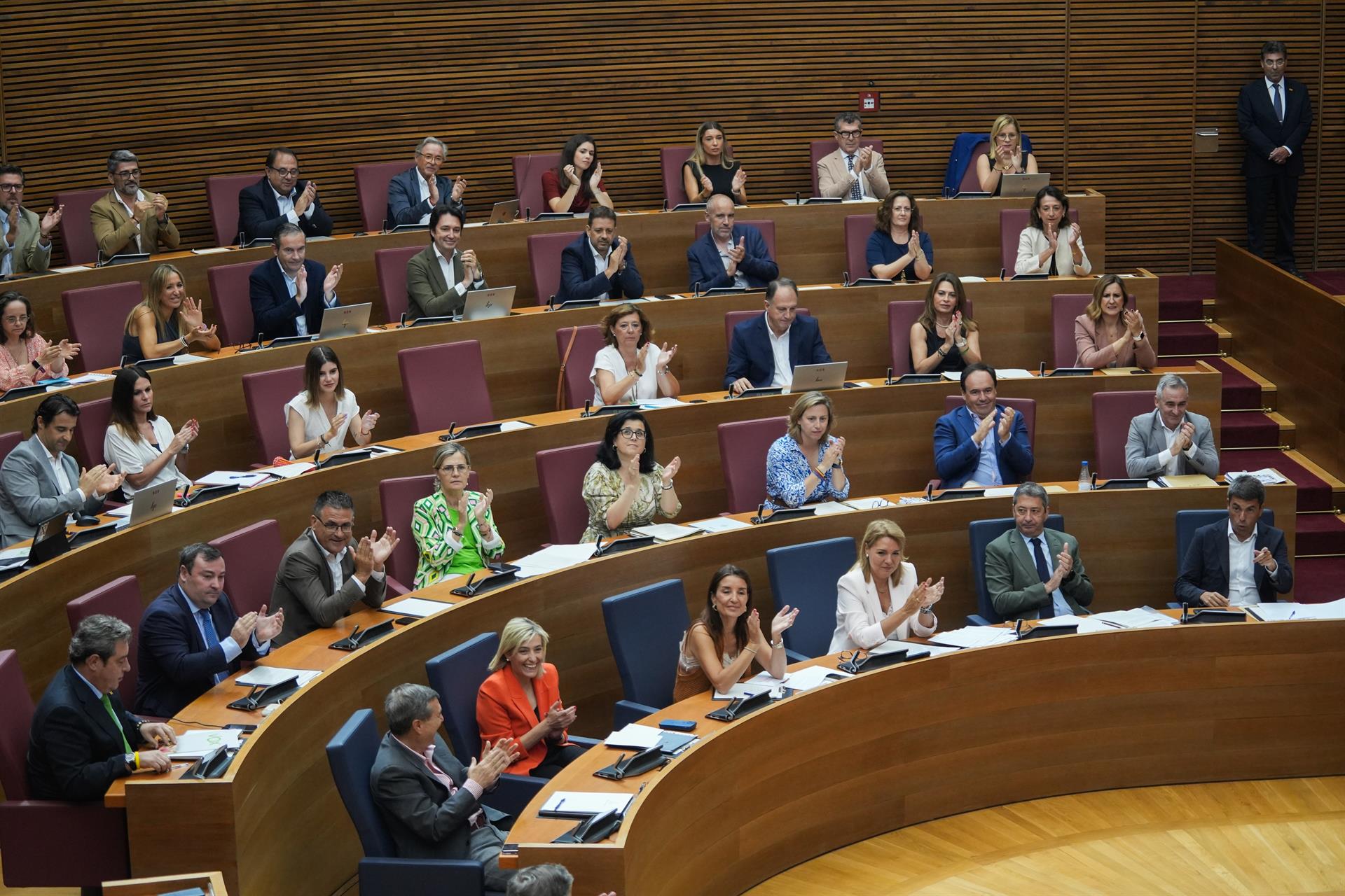 Eduardo Beut, nuevo director de Antifraude con los votos de PP y Vox y críticas de "fraude" de PSPV y Compromís Eduardo Beut, nuevo director de Antifraude con los votos de PP y Vox y críticas de "fraude" de PSPV y Compromís