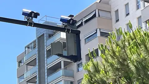 Por el momento ya se han instalado 33 de las 278 cámaras que hay previsto instalar. Por el momento ya se han instalado 33 de las 278 cámaras que hay previsto instalar.