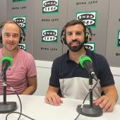 David Gea director de orquesta, y Jaume Martínez, presidente del Ateneu, de la Vila