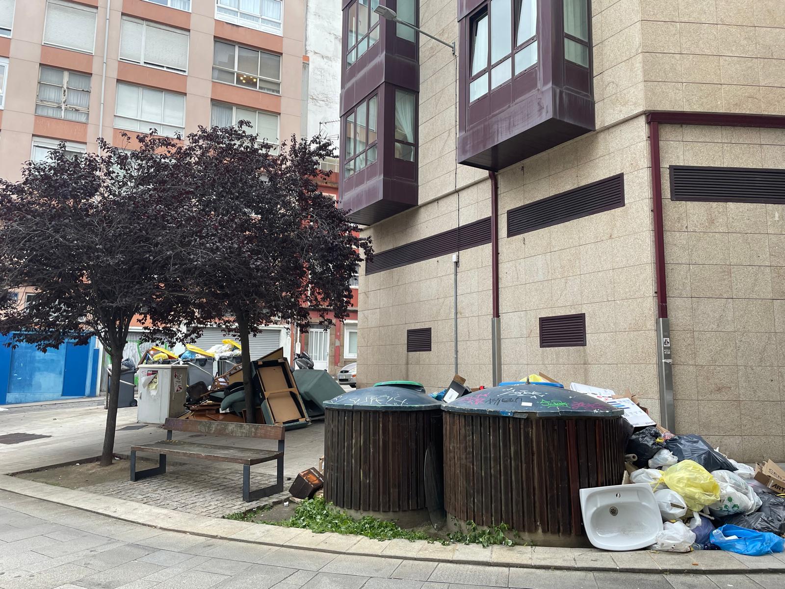 La huelga de recogida de basura será indefinida desde el 1 de agosto coincidiendo con las fiestas La huelga de recogida de basura será indefinida desde el 1 de agosto coincidiendo con las fiestas