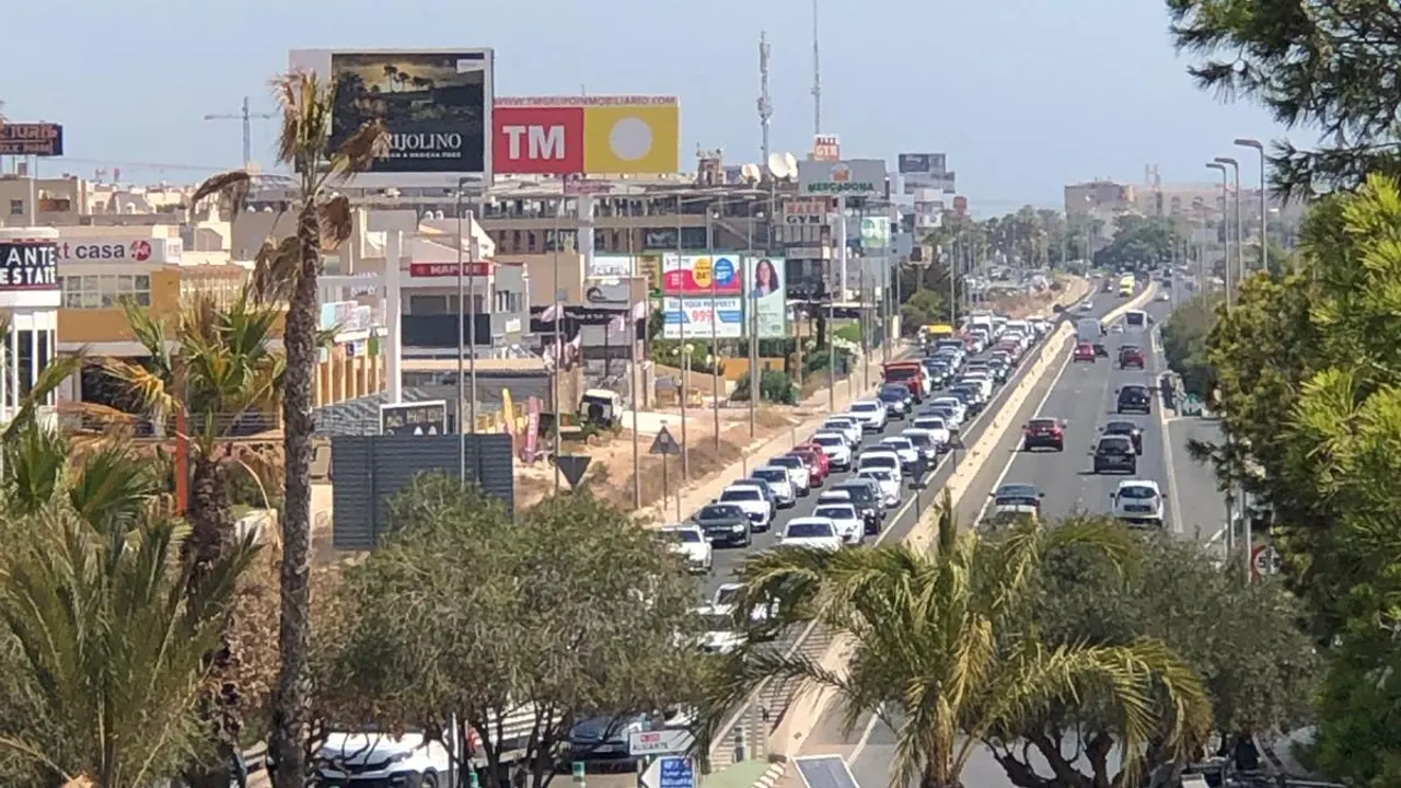 Orihuela reclama nuevamente la gratuidad de la AP-7 y hará frente común con Torrevieja y Pilar de la Horadada