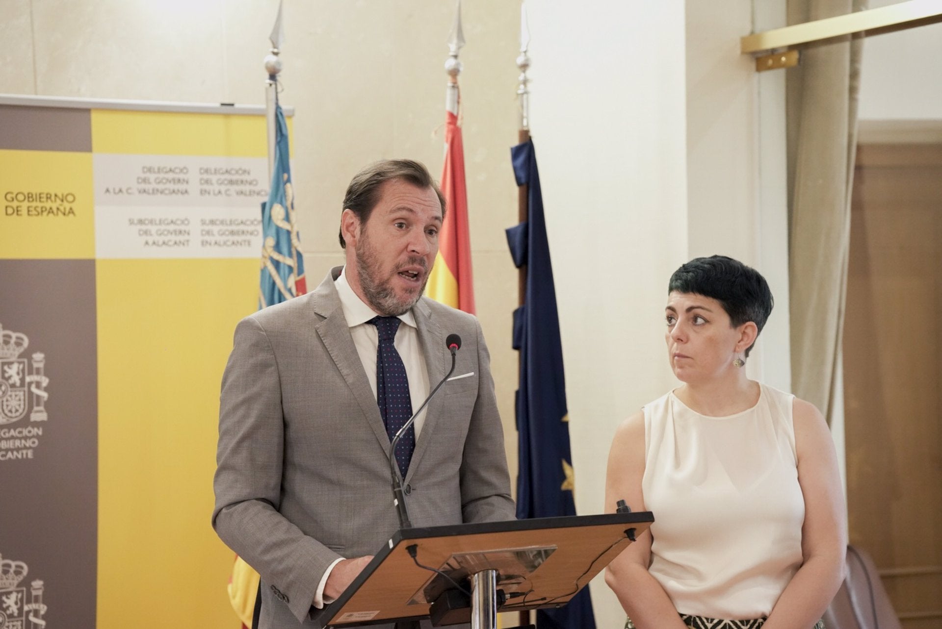 La AP7 de Alicante será gratuita hasta el 15 de octubre tras el anuncio de Puente La AP7 de Alicante será gratuita hasta el 15 de octubre tras el anuncio de Puente