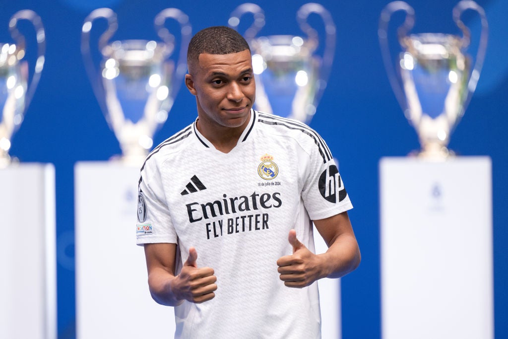 Los planes del Real Madrid para Mbappé en pretemporada: no se operará y fijan la fecha de su debut Los planes del Real Madrid para Mbappé en pretemporada: no se operará y fijan la fecha de su debut