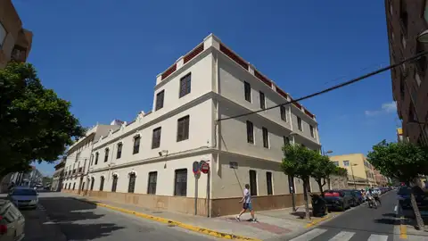 Fiscalía abre una investigación por las presuntas terapias de conversión sexual en un centro de Alaquàs Fiscalía abre una investigación por las presuntas terapias de conversión sexual en un centro de Alaquàs