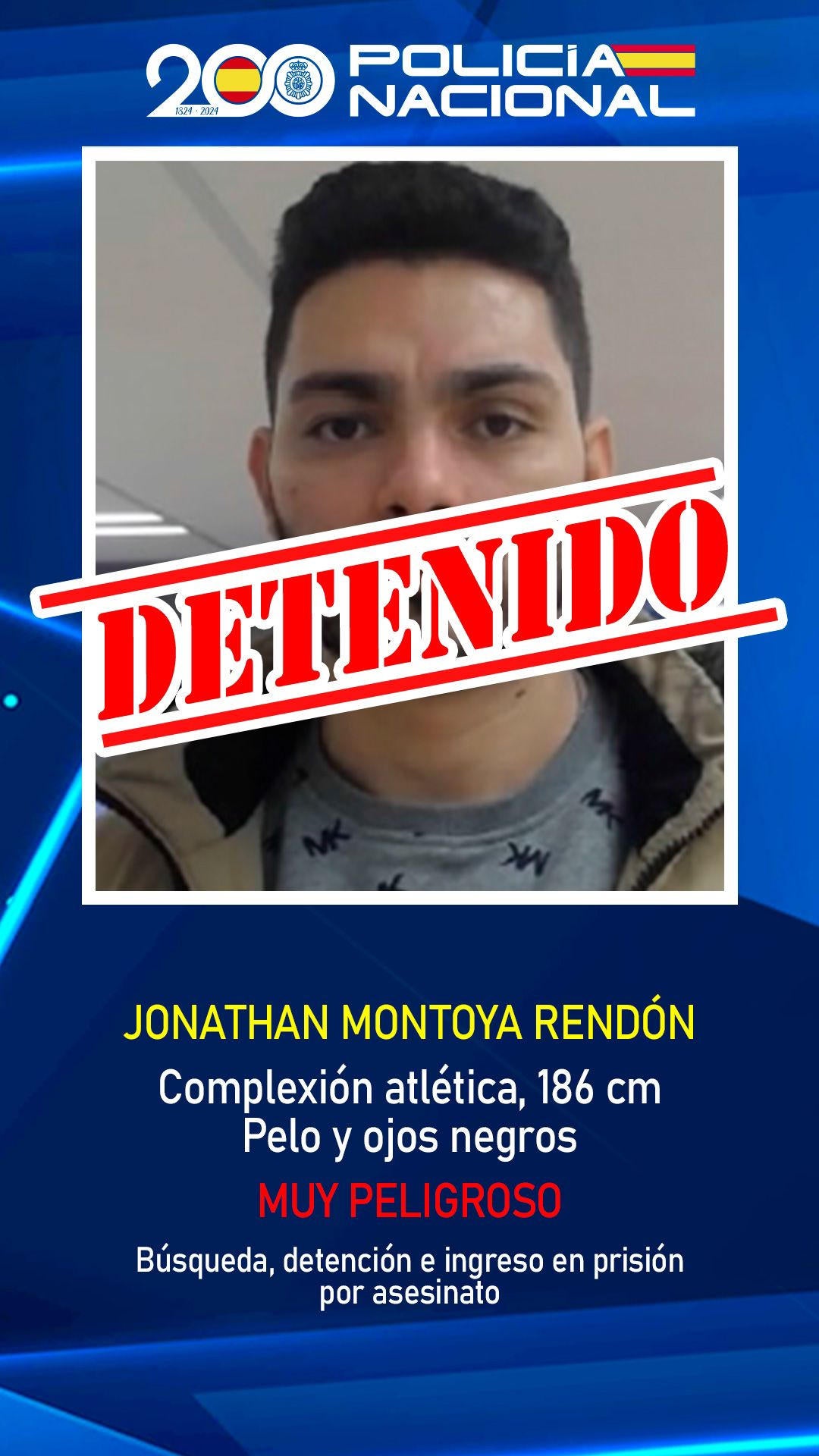 Uno de los fugitivos más buscados se entrega a la policía por la presión tras la publicación de la campaña en los medios Uno de los fugitivos más buscados se entrega a la policía por la presión tras la publicación de la campaña en los medios