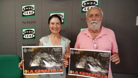 Jaime Sánchez con el cartel de la Carretillá 2024 Jaime Sánchez con el cartel de la Carretillá 2024