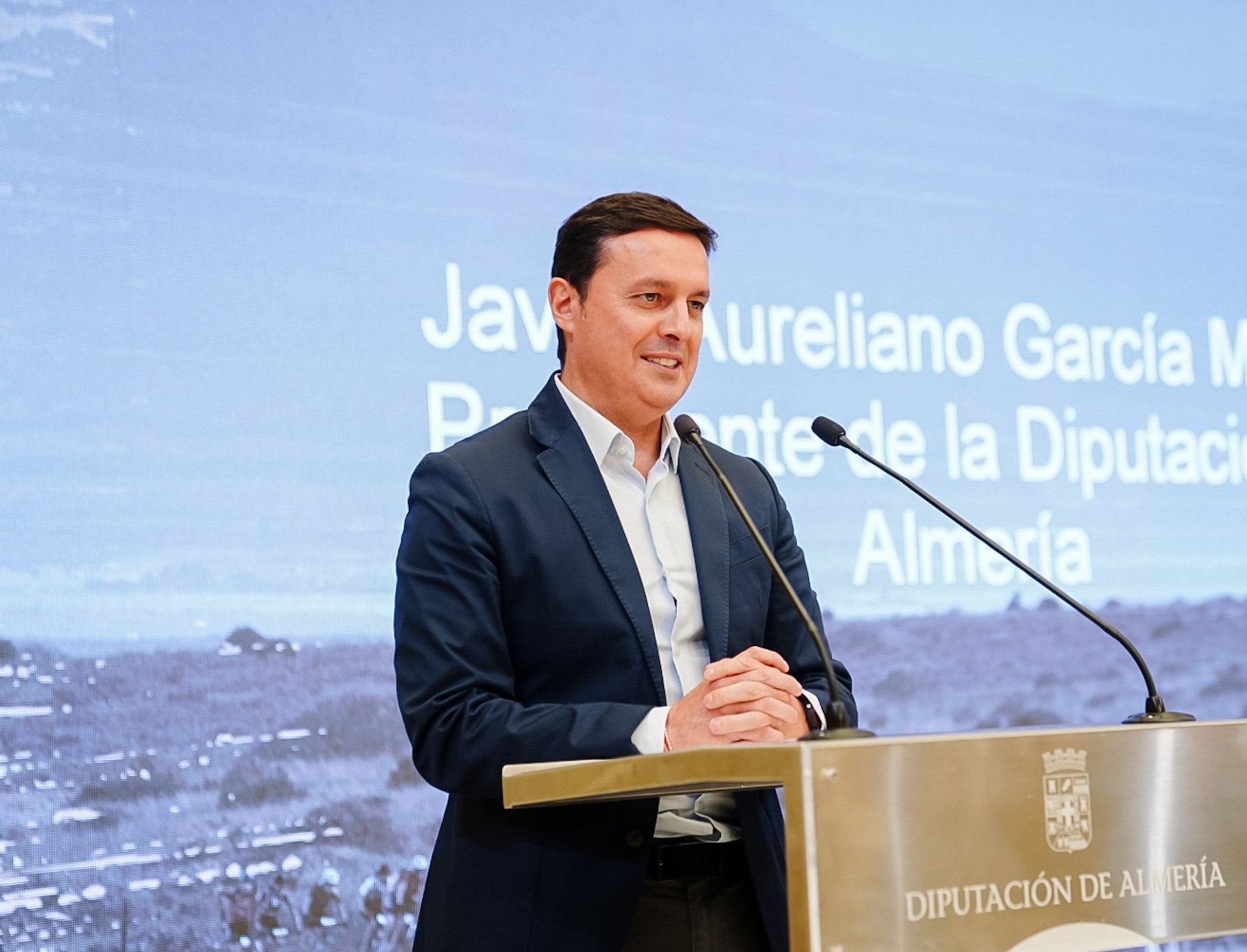 Javier Aureliano García presenta su renuncia al frente de la Diputación de Almería Javier Aureliano García presenta su renuncia al frente de la Diputación de Almería