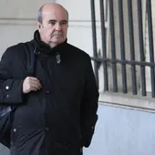 Gaspar Zarrías llega a la quinta sesión del juicio del caso ERE. (Foto de archivo). Gaspar Zarrías llega a la quinta sesión del juicio del caso ERE. (Foto de archivo).