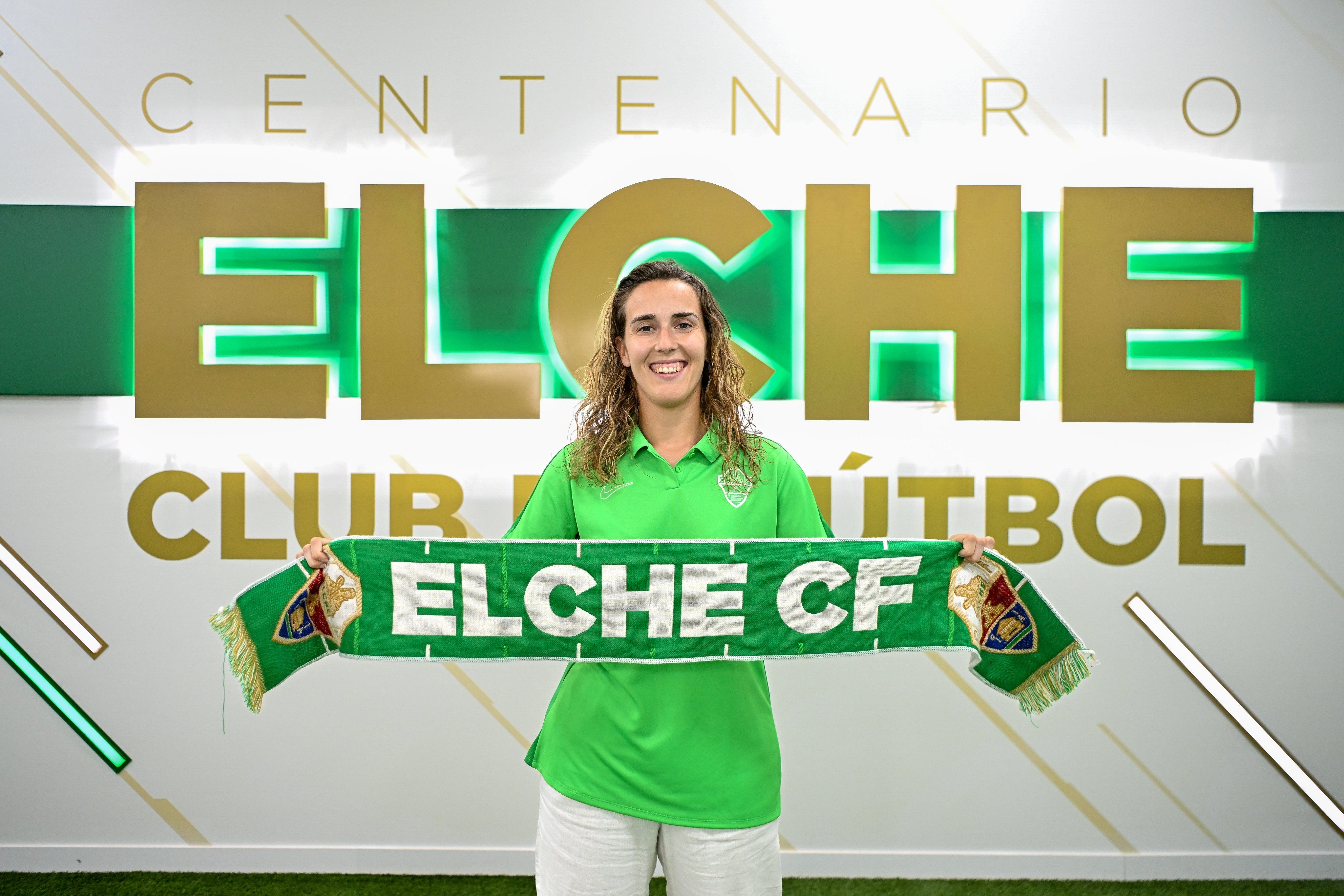 Ángela Moral refuerza la portería del Elche CF Femenino Ángela Moral refuerza la portería del Elche CF Femenino