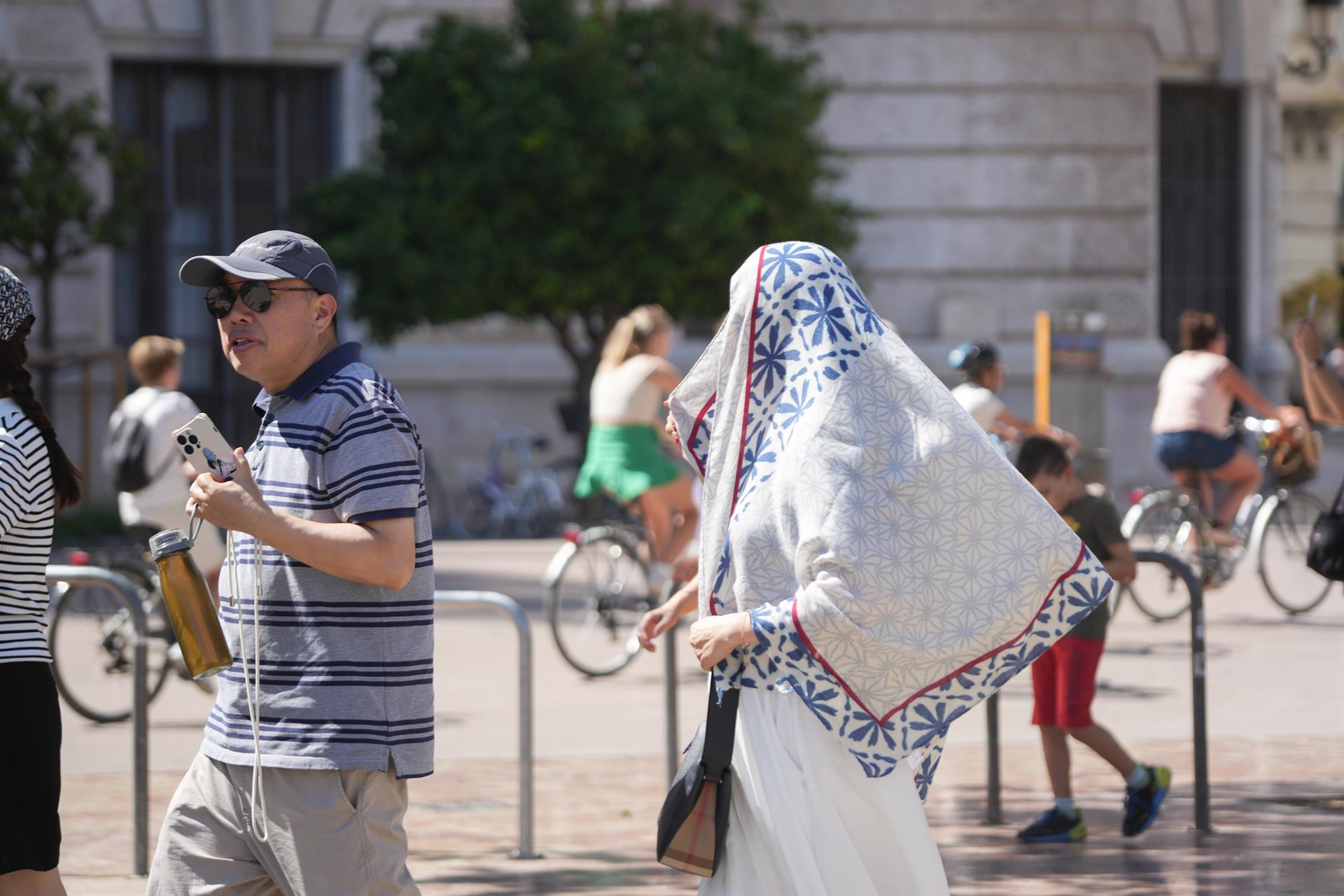 Sanidad decreta nivel rojo por riesgo para la salud por calor en 42 municipios Sanidad decreta nivel rojo por riesgo para la salud por calor en 42 municipios