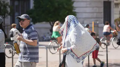 Sanidad decreta nivel rojo por riesgo para la salud por calor en 42 municipios Sanidad decreta nivel rojo por riesgo para la salud por calor en 42 municipios