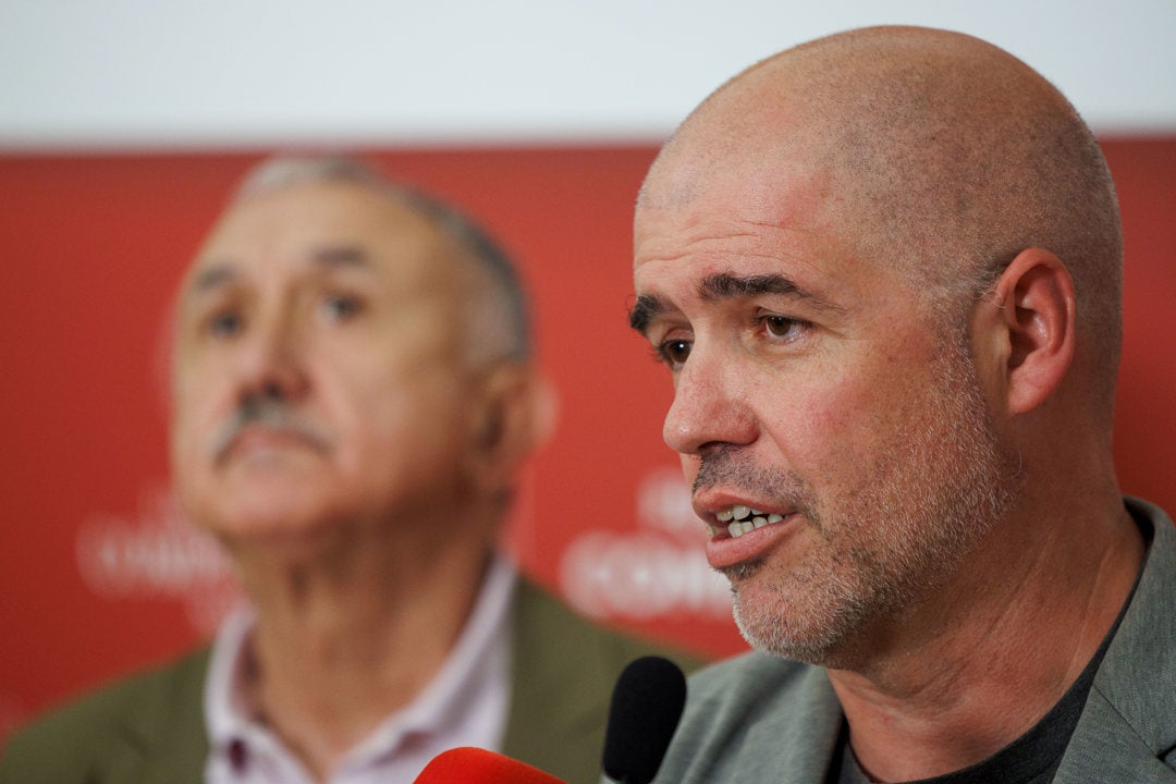 Los sindicatos anuncian movilizaciones si la negociación sobre la reducción de jornada no avanza Los sindicatos anuncian movilizaciones si la negociación sobre la reducción de jornada no avanza