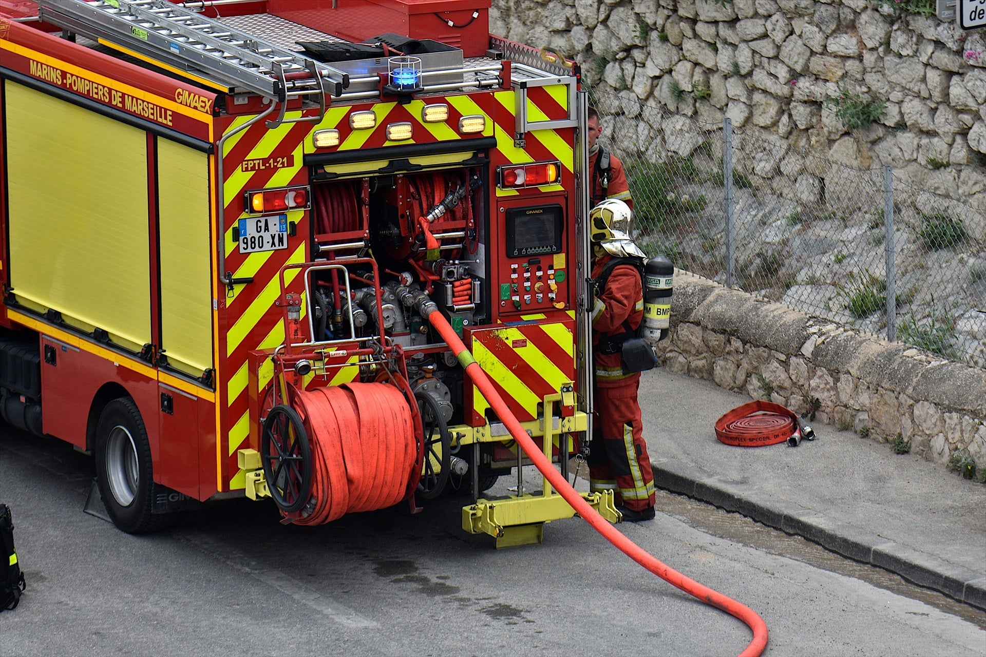 Al menos siete muertos y cuatro heridos en un incendio en un edificio en la ciudad de Niza Al menos siete muertos y cuatro heridos en un incendio en un edificio en la ciudad de Niza