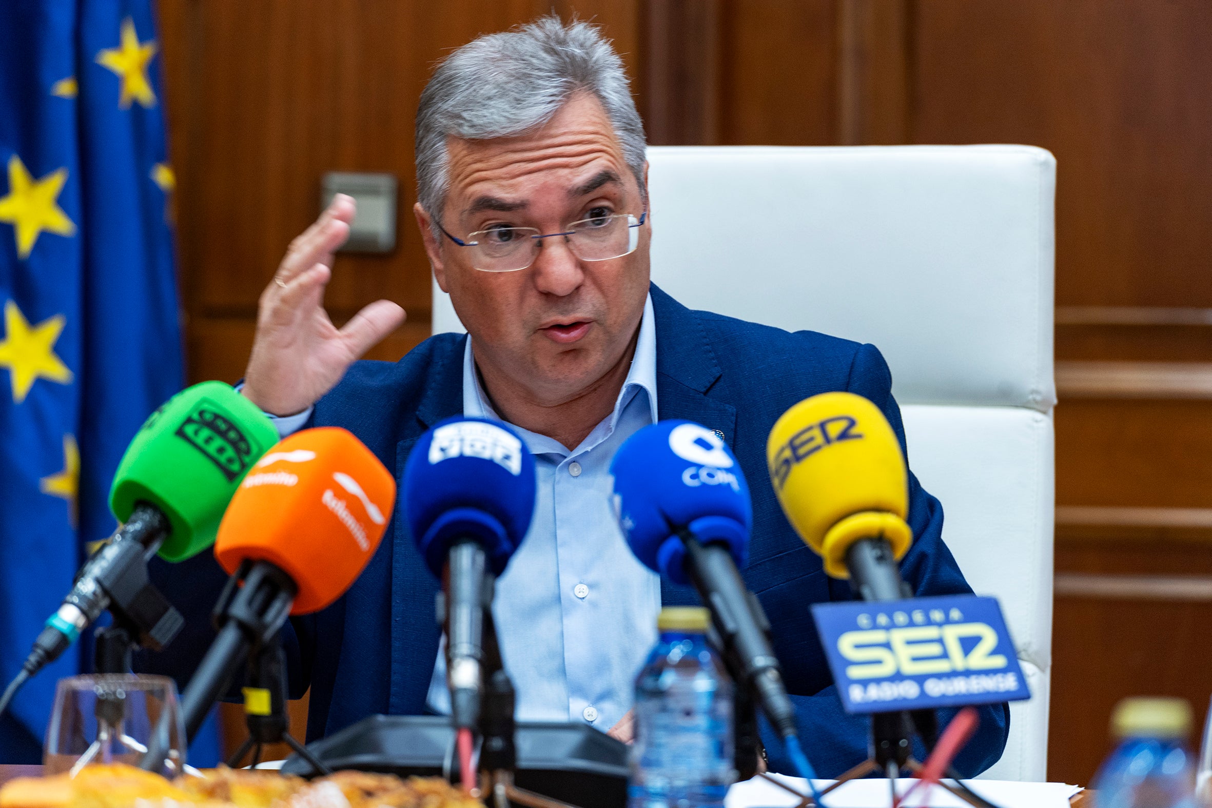 Menor non ve normal a xestión do Alcalde no Concello de Ourense Menor non ve normal a xestión do Alcalde no Concello de Ourense