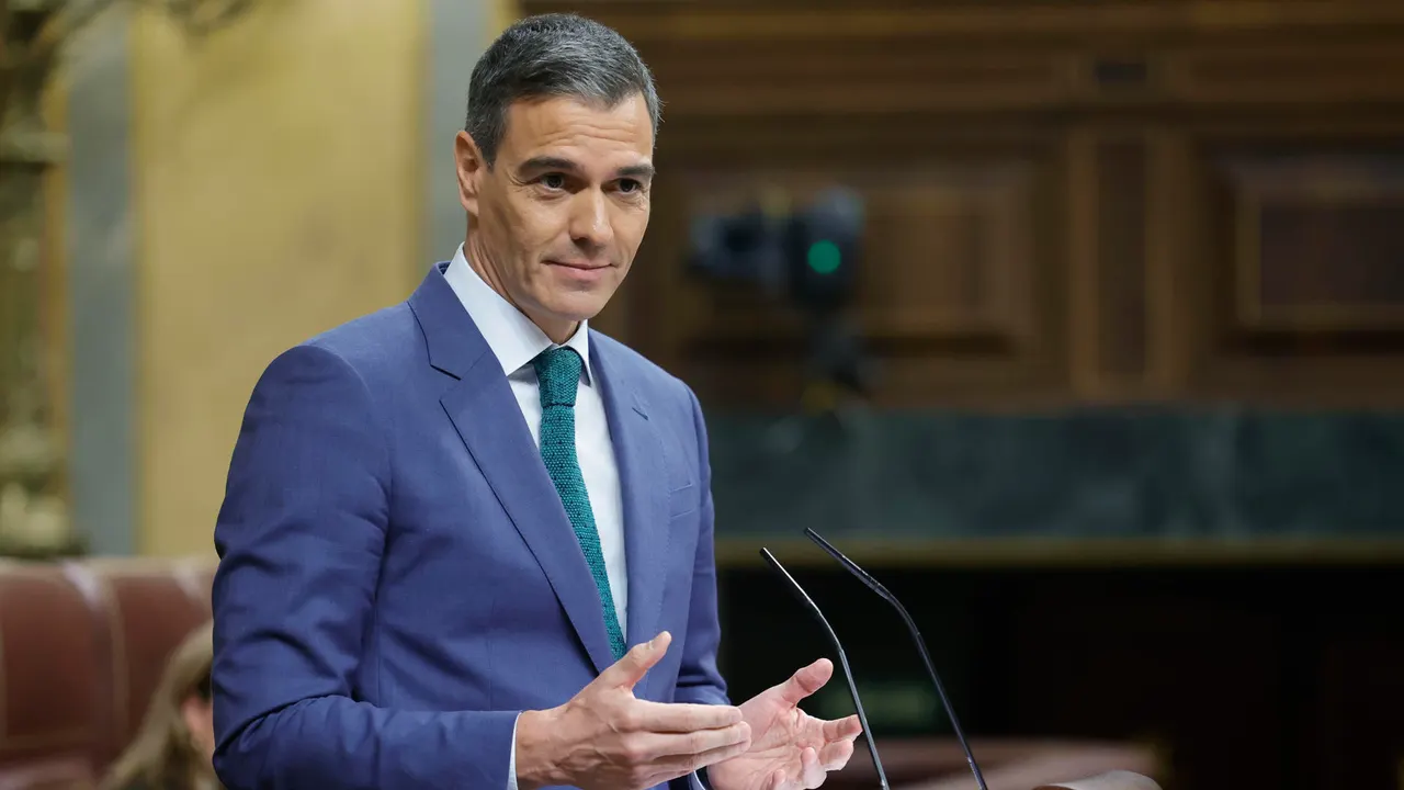 El presidente del Gobierno, Pedro Sánchez, interviene en el Congreso de los Diputados.