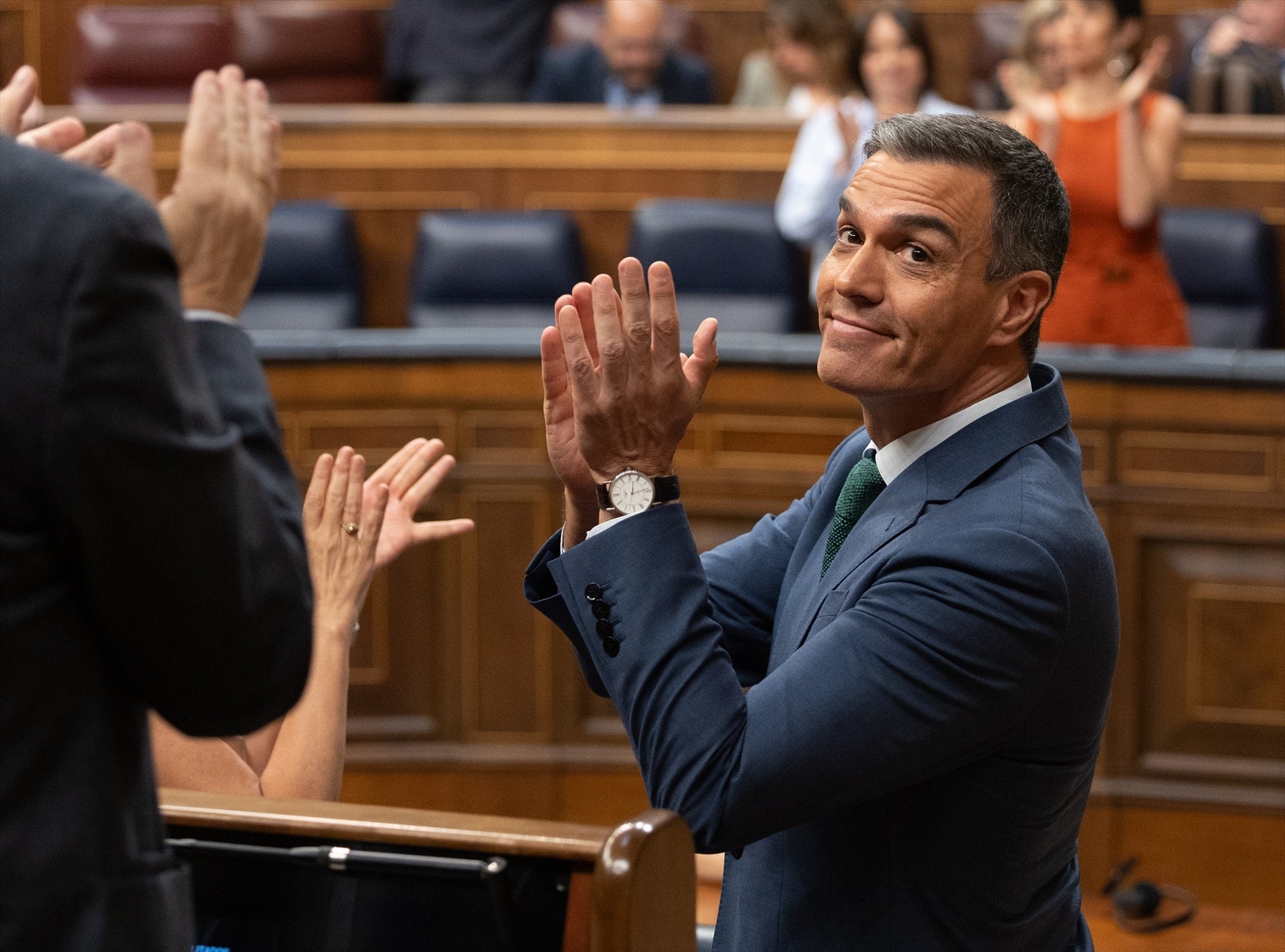 El autor de Fariña desmiente las palabras de Sánchez sobre el "secuestro" del libro: "El PP no lo censuró" El autor de Fariña desmiente las palabras de Sánchez sobre el "secuestro" del libro: "El PP no lo censuró"