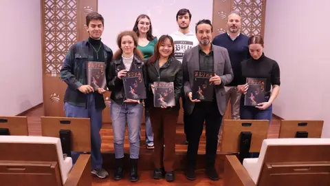 La revista 'Neura' de la Residencia Hernán Cortés de Badajoz publica su quinto número con 31 artistas participantes La revista 'Neura' de la Residencia Hernán Cortés de Badajoz publica su quinto número con 31 artistas participantes