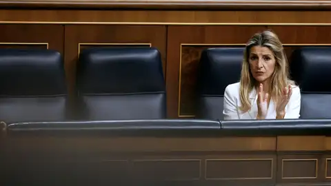 La vicepresidenta segunda y ministra de Trabajo y Economía Social, Yolanda Diaz durante el pleno del Congreso. La vicepresidenta segunda y ministra de Trabajo y Economía Social, Yolanda Diaz durante el pleno del Congreso.
