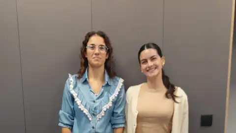 Verónica y Aitana animan a las mujeres a probar el mar como profesión Verónica y Aitana animan a las mujeres a probar el mar como profesión