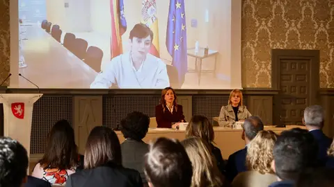 La ministra de Vivienda ha participado telemáticamente en este foro La ministra de Vivienda ha participado telemáticamente en este foro