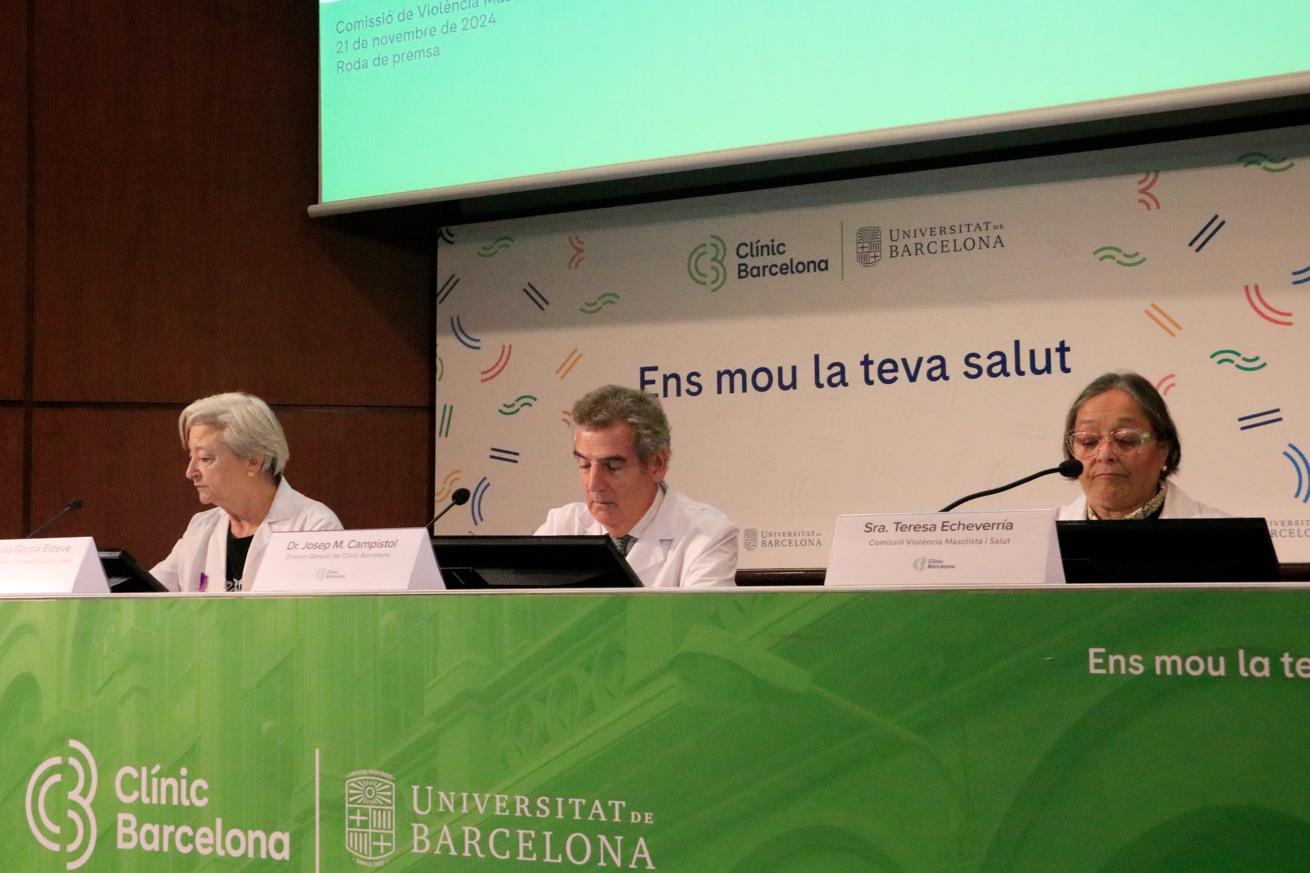 Una de cada deu agressions sexuals ateses al Clínic són grupals: "La noia es converteix en un mer instrument de diversió" Una de cada deu agressions sexuals ateses al Clínic són grupals: "La noia es converteix en un mer instrument de diversió"