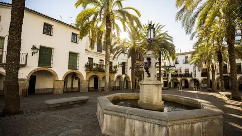 Periodistas de Alemania y Austria visitan Extremadura para dar a conocer su patrimonio natural, cultural y gastronómico Periodistas de Alemania y Austria visitan Extremadura para dar a conocer su patrimonio natural, cultural y gastronómico