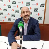 Julián Triguero en los estudios de Onda Cero Ciudad Real Julián Triguero en los estudios de Onda Cero Ciudad Real