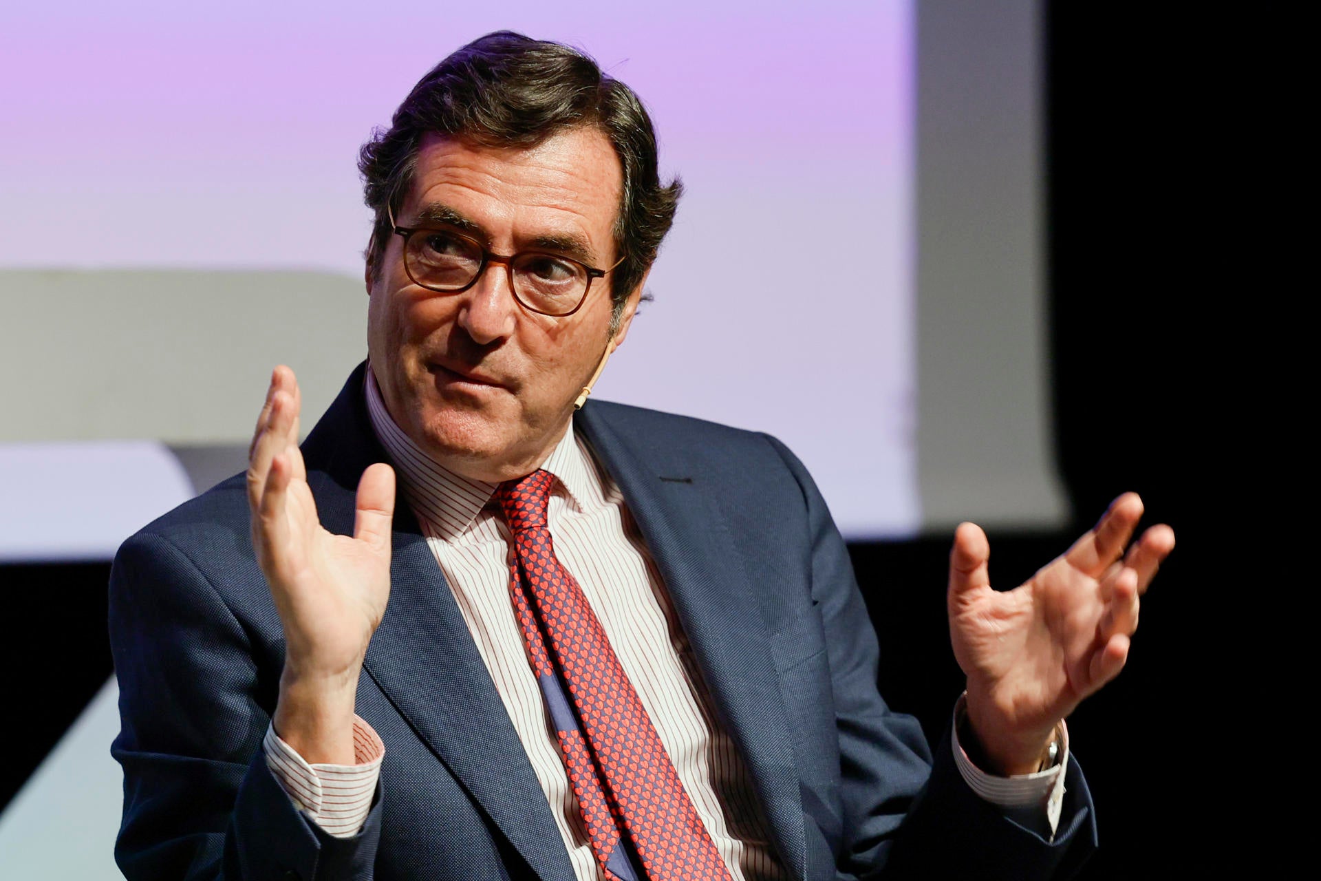 Antonio Garamendi, sobre el acuerdo para reducir la jornada laboral : "Se rompe un modelo de éxito, que es el diálogo social" Antonio Garamendi, sobre el acuerdo para reducir la jornada laboral : "Se rompe un modelo de éxito, que es el diálogo social"