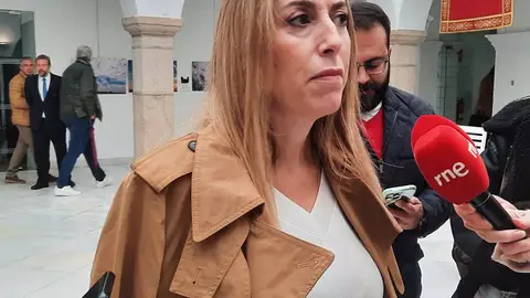 Guardiola esgrime su creencia en el "pluralismo" para rechazar críticas de Unidas por "financiar" medios "sin rigor" Guardiola esgrime su creencia en el "pluralismo" para rechazar críticas de Unidas por "financiar" medios "sin rigor"