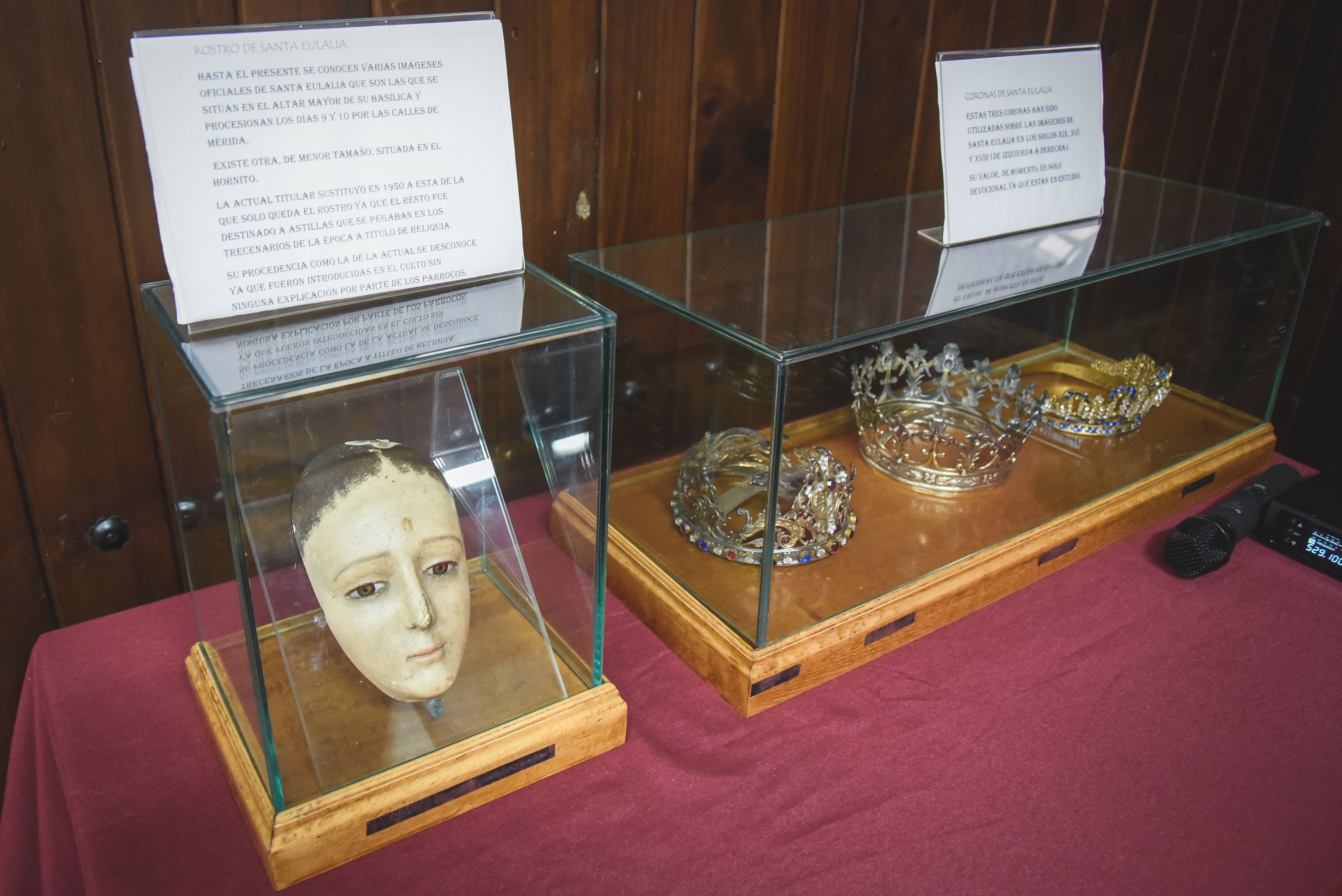 La sede de la Junta de Cofradías acoge una exposición del Archivo Histórico sobre la relación del Ayuntamiento con Santa Eulalia entre los siglos XVI y XIX La sede de la Junta de Cofradías acoge una exposición del Archivo Histórico sobre la relación del Ayuntamiento con Santa Eulalia entre los siglos XVI y XIX