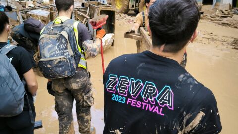 Voluntarios del Zevra y Medusa en Algemes&iacute;
