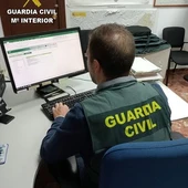 Agente de la Guardia Civil Agente de la Guardia Civil