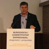La burocràcia regula i ofega
