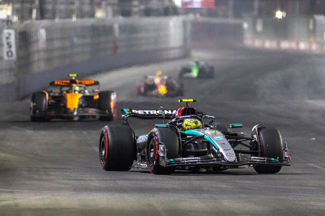 Hamilton manda en los libres del GP de Las Vegas Hamilton manda en los libres del GP de Las Vegas