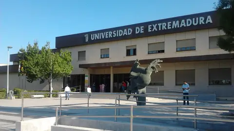 El Ministerio firma el convenio del ‘Programa María Goyri’ para financiar la incorporación de 89 profesores/as ayudantes doctor en la UEx El Ministerio firma el convenio del ‘Programa María Goyri’ para financiar la incorporación de 89 profesores/as ayudantes doctor en la UEx