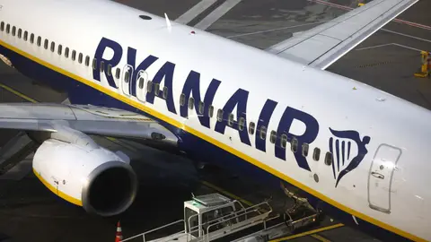 Ejemplar de avión de una de las compañías afectadas por la sanción de Consumo Ejemplar de avión de una de las compañías afectadas por la sanción de Consumo