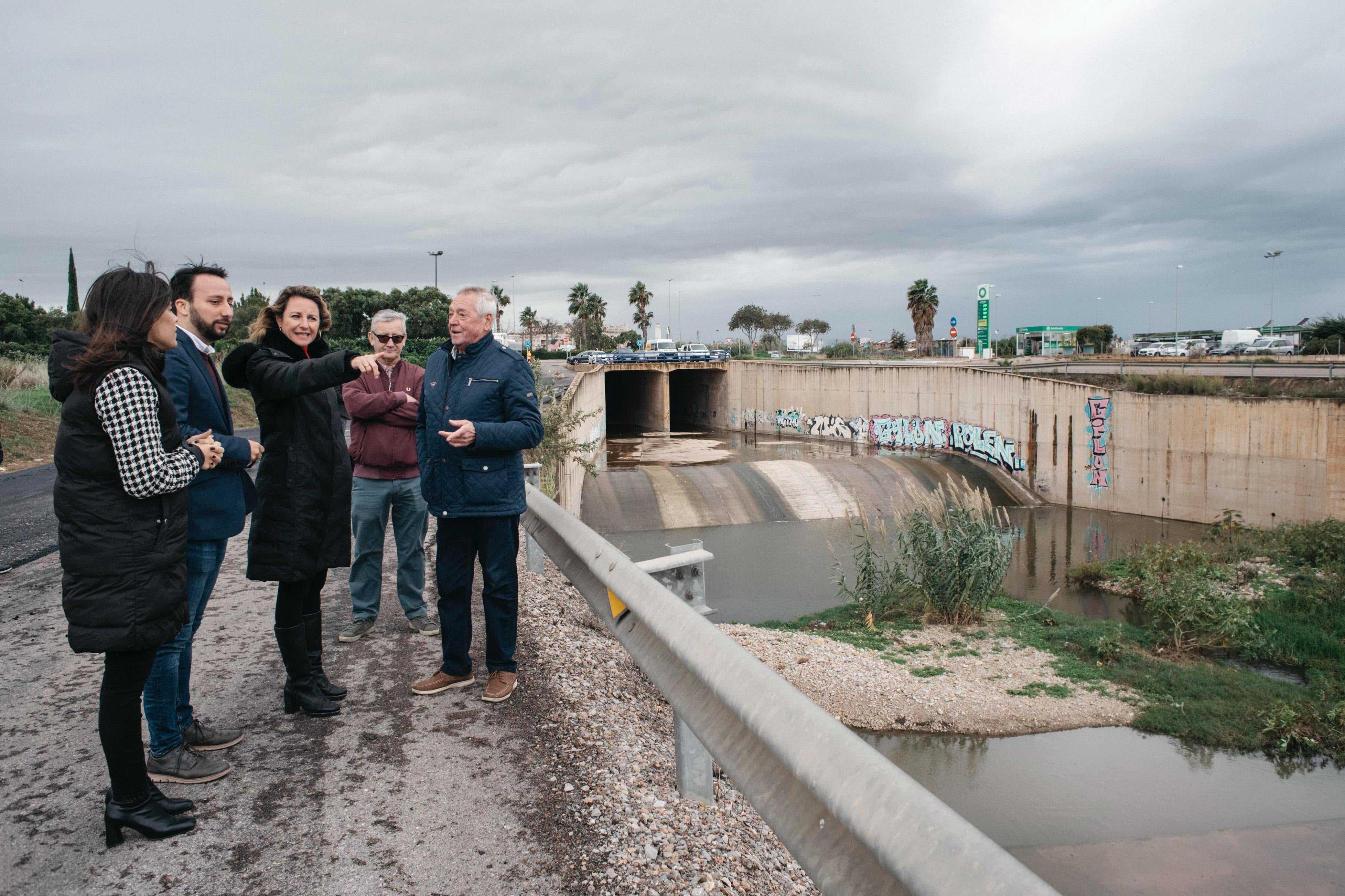 El Ayuntamiento de Castelló inicia hoy la limpieza del Riu Sec, el Barranco del Sol y el Barranquet El Ayuntamiento de Castelló inicia hoy la limpieza del Riu Sec, el Barranco del Sol y el Barranquet