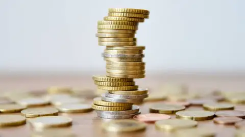 El dinero que ganas por acertar la última cifra de la Lotería de Navidad 2024 El dinero que ganas por acertar la última cifra de la Lotería de Navidad 2024