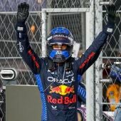 Verstappen conquista su cuarto mundial en Las Vegas, donde triunfa Russell