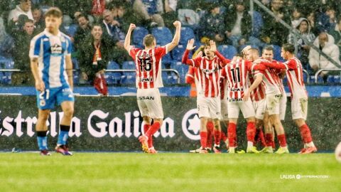 El Sporting celebra el gol