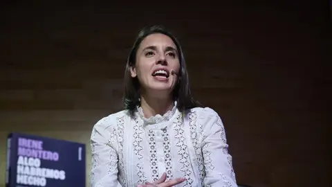 La respuesta de Irene Montero al juez Velasco tras acusarla de "dar lecciones desde su cajero del Mercadona" La respuesta de Irene Montero al juez Velasco tras acusarla de "dar lecciones desde su cajero del Mercadona"