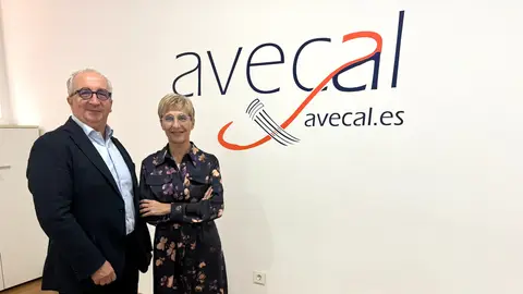 Vicente Pastor y Mari Ángel López, presidente y secretaria general de Avecal. Vicente Pastor y Mari Ángel López, presidente y secretaria general de Avecal.