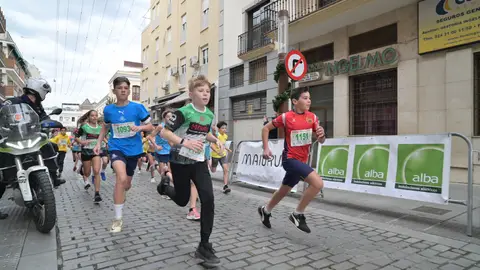 Juan Domingo Gómez y Marina Chaves, vencedores en la III edición solidaria por la Salud Mental ‘10K Ciudad de Mérida’ Juan Domingo Gómez y Marina Chaves, vencedores en la III edición solidaria por la Salud Mental ‘10K Ciudad de Mérida’