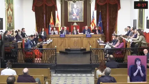 Pleno municipal de noviembre en Elche. Pleno municipal de noviembre en Elche.